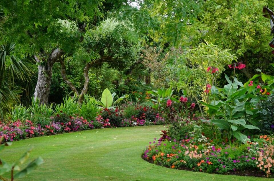 GM operated - large Garden services Co