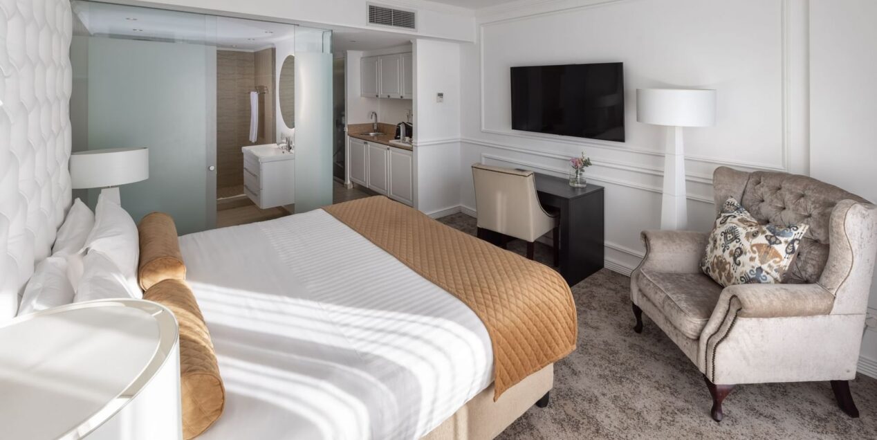 Shares for sale in 5-star hotel in Cape Town